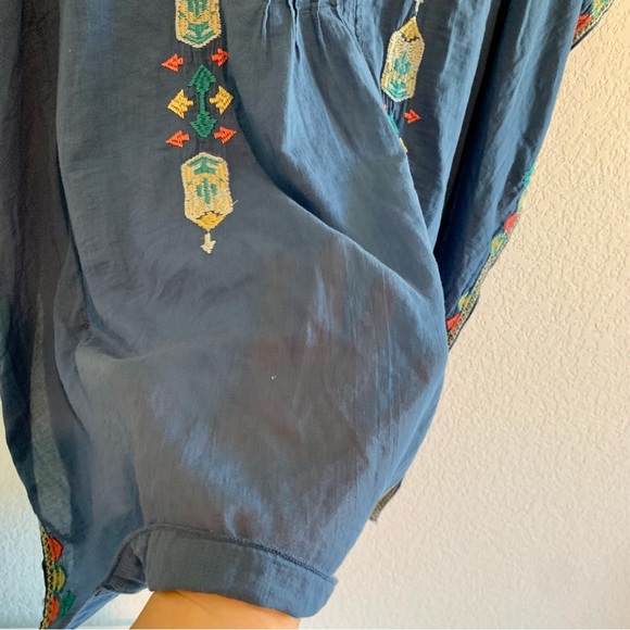 Johnny Was 3J Workshop Blue Embroidered Tunic Top Small Peasant Blouse Floral - Picture 11 of 12
